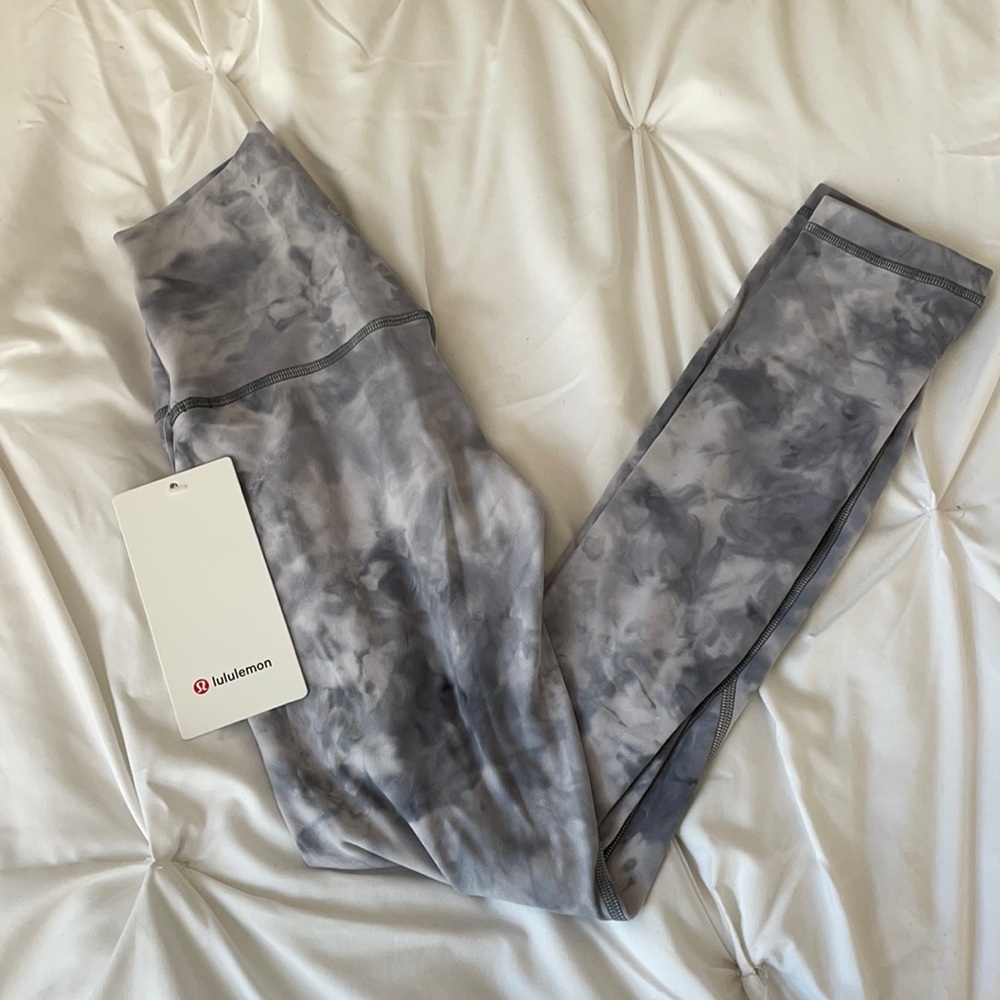 NWT Lululemon Align Leggings